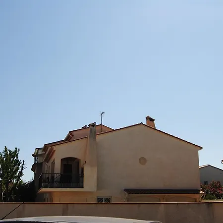 Apartment Avec Piscine Et Parking Prive Agde